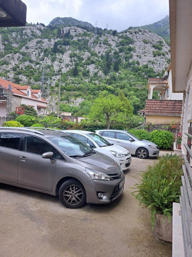 Apartment Benvenuti Котор Екстериор снимка