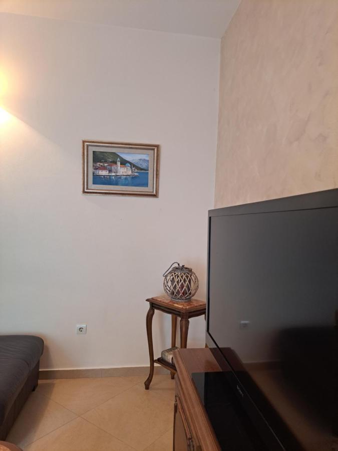 Apartment Benvenuti Котор Екстериор снимка