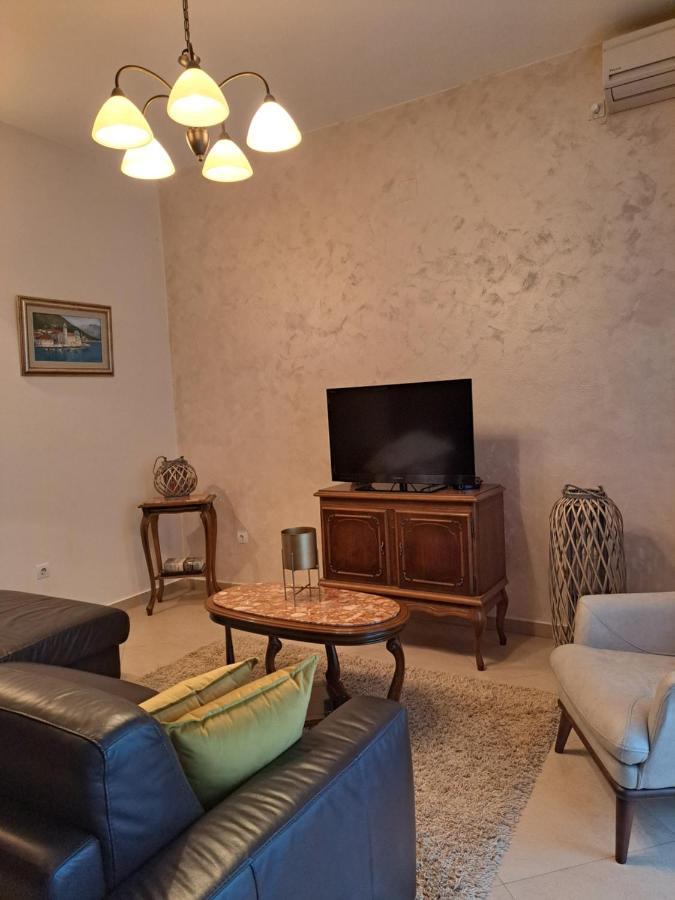 Apartment Benvenuti Котор Екстериор снимка